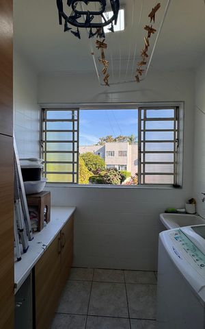Apartamento à venda com 77m², 2 quartos e 2 vagas Apartamento à venda com 77m², 2 quartos e 2 vagasÁrea de Serviço