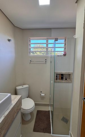 Apartamento à venda com 77m², 2 quartos e 2 vagas Apartamento à venda com 77m², 2 quartos e 2 vagasBanheiro