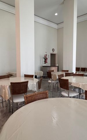 Apartamento à venda com 115m², 3 quartos e 2 vagas Apartamento à venda com 115m², 3 quartos e 2 vagasÁrea comum - Salão de festas