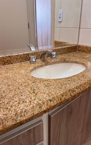 Apartamento à venda com 115m², 3 quartos e 2 vagas Apartamento à venda com 115m², 3 quartos e 2 vagasBanheiro da Suíte