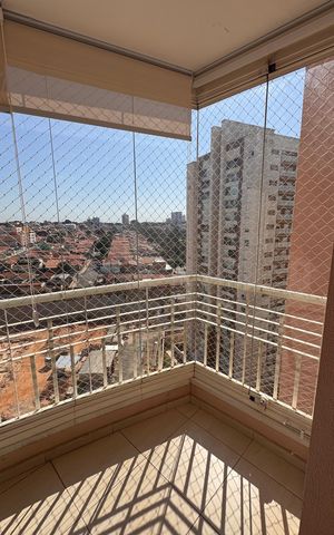 Apartamento à venda com 115m², 3 quartos e 2 vagas Apartamento à venda com 115m², 3 quartos e 2 vagasVaranda da Sala