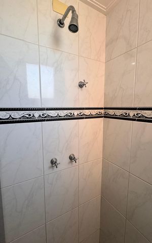 Apartamento à venda com 115m², 3 quartos e 2 vagas Apartamento à venda com 115m², 3 quartos e 2 vagasBanheiro