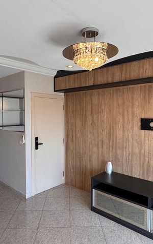 Apartamento à venda com 115m², 3 quartos e 2 vagas Apartamento à venda com 115m², 3 quartos e 2 vagasSala
