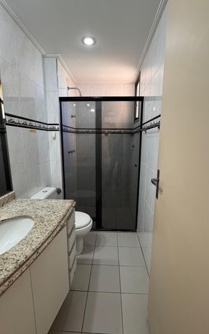 Apartamento à venda com 115m², 3 quartos e 2 vagas Apartamento à venda com 115m², 3 quartos e 2 vagasBanheiro