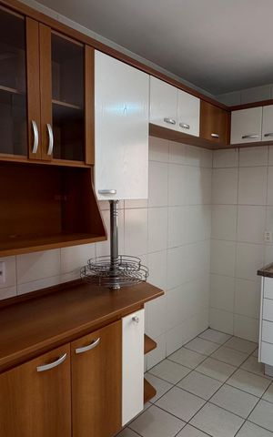 Apartamento à venda com 115m², 3 quartos e 2 vagas Apartamento à venda com 115m², 3 quartos e 2 vagasCozinha