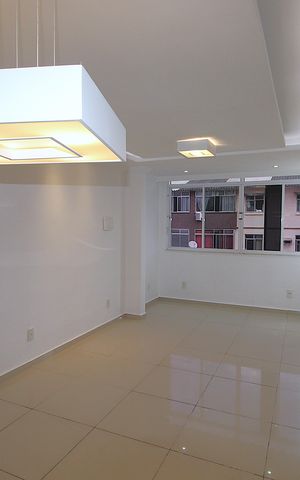 Apartamento à venda com 85m², 3 quartos e 1 vagaSala