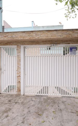 Apartamento à venda com 120m², 2 quartos e 1 vagaFachada e Placa