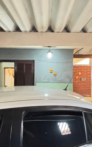Casa à venda com 194m², 3 quartos e 2 vagas Casa à venda com 194m², 3 quartos e 2 vagasGaragem