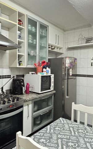 Casa à venda com 194m², 3 quartos e 2 vagas Casa à venda com 194m², 3 quartos e 2 vagasCozinha