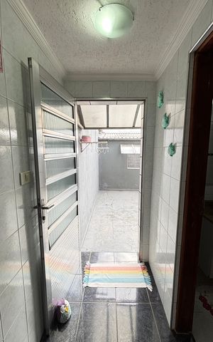 Casa à venda com 194m², 3 quartos e 2 vagas Casa à venda com 194m², 3 quartos e 2 vagasÁrea de Serviço