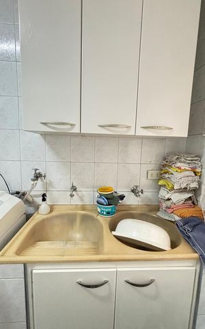 Casa à venda com 194m², 3 quartos e 2 vagas Casa à venda com 194m², 3 quartos e 2 vagasÁrea de Serviço