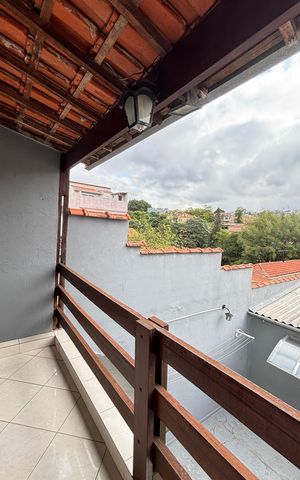 Casa à venda com 194m², 3 quartos e 2 vagas Casa à venda com 194m², 3 quartos e 2 vagasVaranda da Suíte