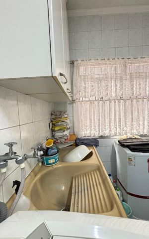 Casa à venda com 194m², 3 quartos e 2 vagas Casa à venda com 194m², 3 quartos e 2 vagasÁrea de Serviço