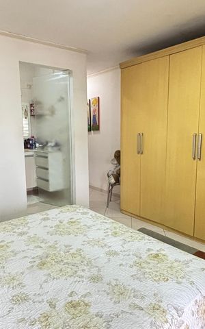 Casa à venda com 194m², 3 quartos e 2 vagas Casa à venda com 194m², 3 quartos e 2 vagasSuite
