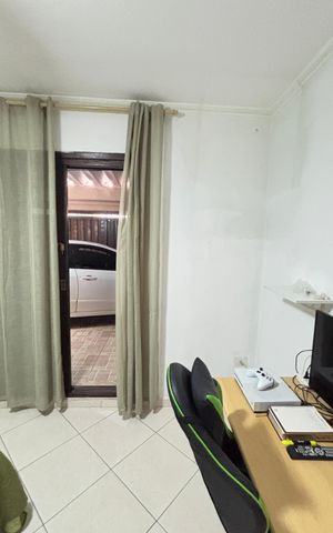 Casa à venda com 194m², 3 quartos e 2 vagas Casa à venda com 194m², 3 quartos e 2 vagasQuarto 2