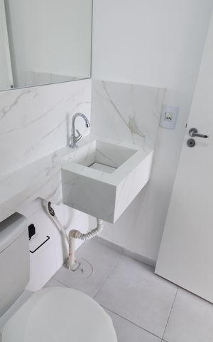Apartamento para alugar com 38m², 2 quartos e sem vagaBanheiro