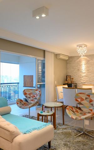 Apartamento à venda com 120m², 3 quartos e 2 vagas Apartamento à venda com 120m², 3 quartos e 2 vagasSala de Jantar