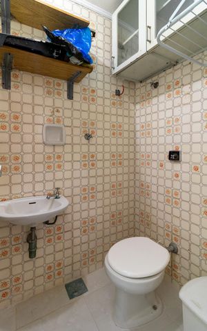 Apartamento à venda com 110m², 3 quartos e 2 vagas Apartamento à venda com 110m², 3 quartos e 2 vagasBanheiro de serviço