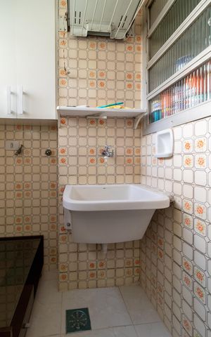 Apartamento à venda com 110m², 3 quartos e 2 vagas Apartamento à venda com 110m², 3 quartos e 2 vagasÁrea de Serviço