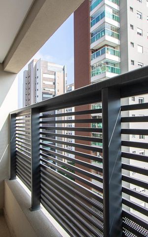 Apartamento à venda com 178m², 3 quartos e 3 vagas Apartamento à venda com 178m², 3 quartos e 3 vagasVaranda da Área de serviço