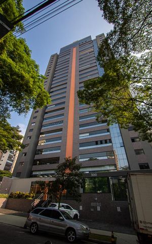 Apartamento à venda com 178m², 3 quartos e 3 vagas Apartamento à venda com 178m², 3 quartos e 3 vagasFachada