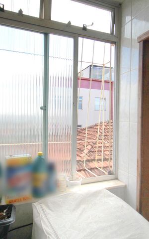 Apartamento à venda com 80m², 2 quartos e 1 vagaÁrea de Serviço