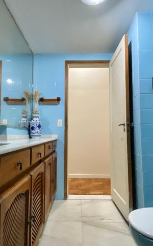 Apartamento à venda com 115m², 3 quartos e 1 vaga Apartamento à venda com 115m², 3 quartos e 1 vagaBanheiro 1