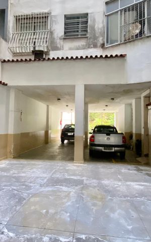 Apartamento à venda com 115m², 3 quartos e 1 vaga Apartamento à venda com 115m², 3 quartos e 1 vagaGaragem