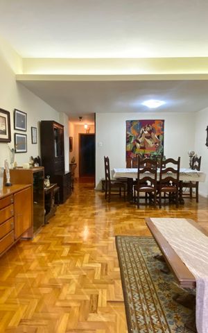 Apartamento à venda com 115m², 3 quartos e 1 vaga Apartamento à venda com 115m², 3 quartos e 1 vagaSala