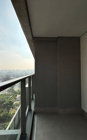 Apartamento à venda com 44m², 1 quarto e 1 vaga Apartamento à venda com 44m², 1 quarto e 1 vagaVaranda