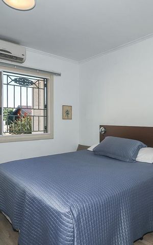 Casa à venda com 372m², 4 quartos e 4 vagasSuíte 2 