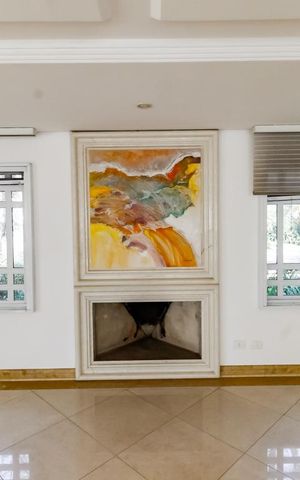 Casa de condomínio à venda com 1100m², 5 quartos e 4 vagas Casa de condomínio à venda com 1100m², 5 quartos e 4 vagasSala 1