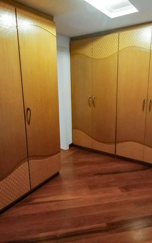 Casa de condomínio à venda com 1100m², 5 quartos e 4 vagas Casa de condomínio à venda com 1100m², 5 quartos e 4 vagasCloset 2 da Suíte 4
