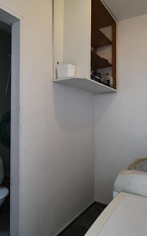 Casa à venda com 264m², 5 quartos e 4 vagasLavanderia - Casa1