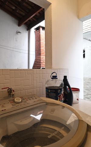 Casa à venda com 264m², 5 quartos e 4 vagasLavanderia - Casa1