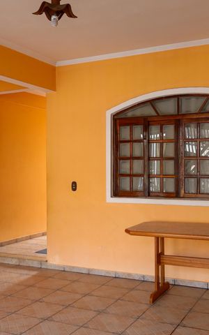 Casa à venda com 139m², 5 quartos e 2 vagas Casa à venda com 139m², 5 quartos e 2 vagasGaragem