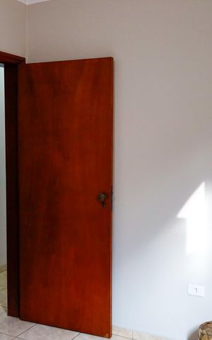 Casa à venda com 139m², 5 quartos e 2 vagas Casa à venda com 139m², 5 quartos e 2 vagasQuarto 2