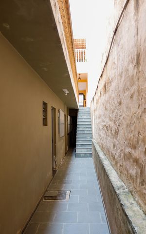 Casa à venda com 139m², 5 quartos e 2 vagas Casa à venda com 139m², 5 quartos e 2 vagasCorredor