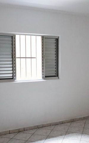 Casa à venda com 139m², 5 quartos e 2 vagas Casa à venda com 139m², 5 quartos e 2 vagasQuarto 3