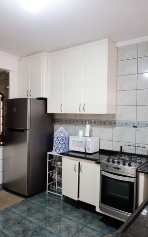 Casa à venda com 139m², 5 quartos e 2 vagas Casa à venda com 139m², 5 quartos e 2 vagasCozinha