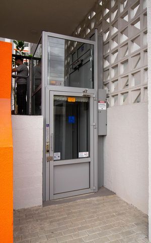 Apartamento à venda com 40m², 2 quartos e sem vaga Apartamento à venda com 40m², 2 quartos e sem vagaPortaria