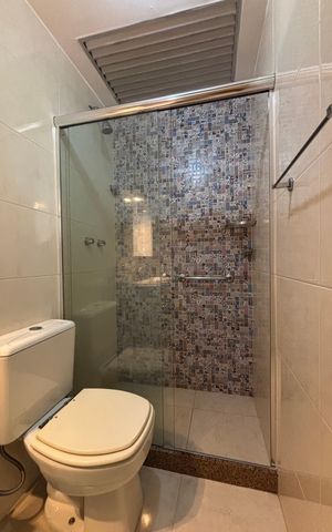 Apartamento à venda com 108m², 3 quartos e 2 vagasBanheiro da Suíte