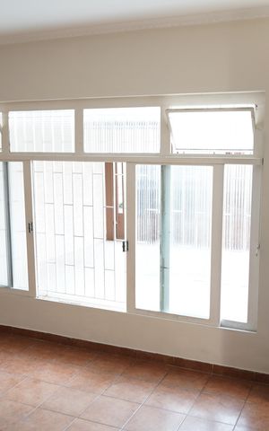 Casa para alugar com 175m², 3 quartos e 2 vagasSala