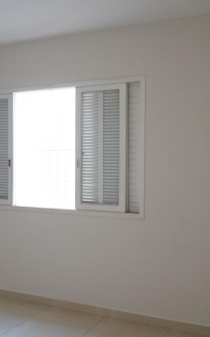 Casa para alugar com 175m², 3 quartos e 2 vagasQuarto