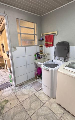 Casa à venda com 96m², 2 quartos e 1 vaga Casa à venda com 96m², 2 quartos e 1 vagaÁrea de Serviço