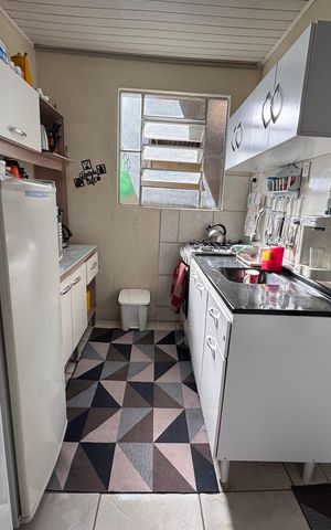 Casa à venda com 96m², 2 quartos e 1 vaga Casa à venda com 96m², 2 quartos e 1 vagaCozinha