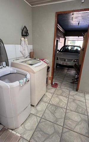Casa à venda com 96m², 2 quartos e 1 vaga Casa à venda com 96m², 2 quartos e 1 vagaÁrea de Serviço