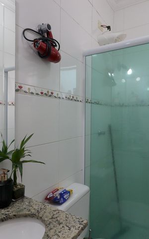 Apartamento à venda com 76m², 2 quartos e 1 vagaBanheiro