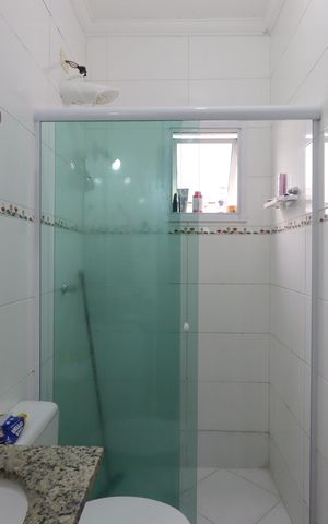 Apartamento à venda com 76m², 2 quartos e 1 vagaBanheiro