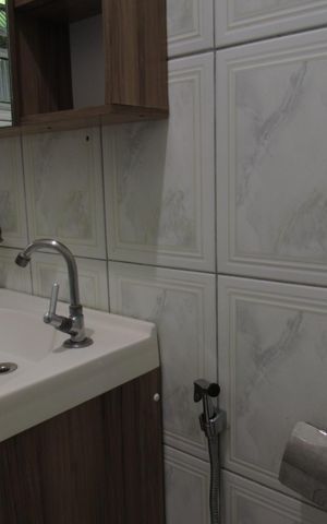 Casa à venda com 300m², 2 quartos e 2 vagasBanheiro da Suíte